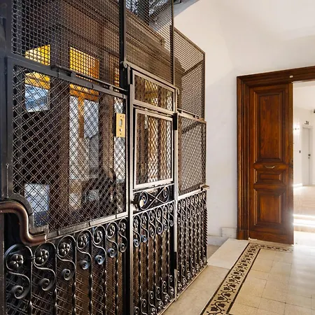 Gasthuis Adriana Boutique Rome